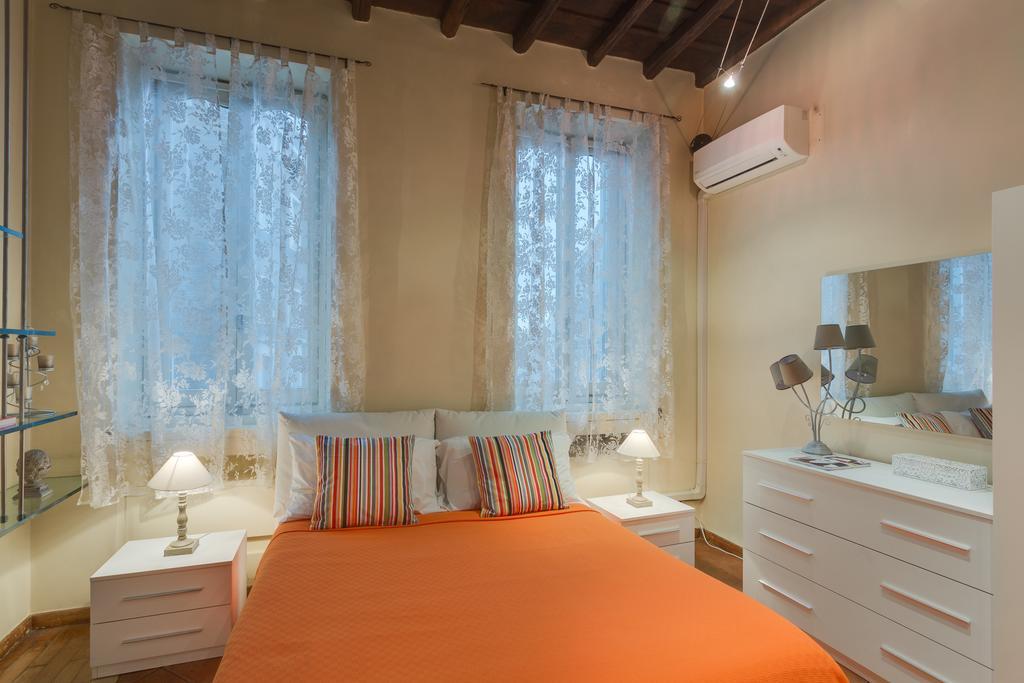 Spanish Steps Gea Apartments ローマ エクステリア 写真